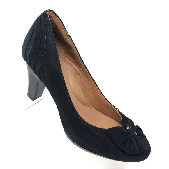 clarks ladies kitten heel shoes